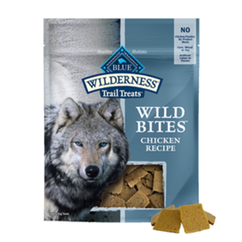 BLUE Wilderness Trail Treats Wild Bits Chicken 4 Oz.