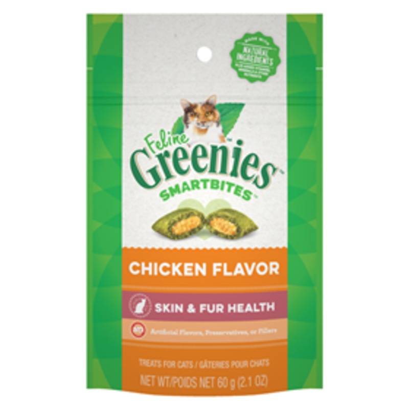 Feline Greenies SMARTBITES Skin & Fur Chicken 2.1 oz.