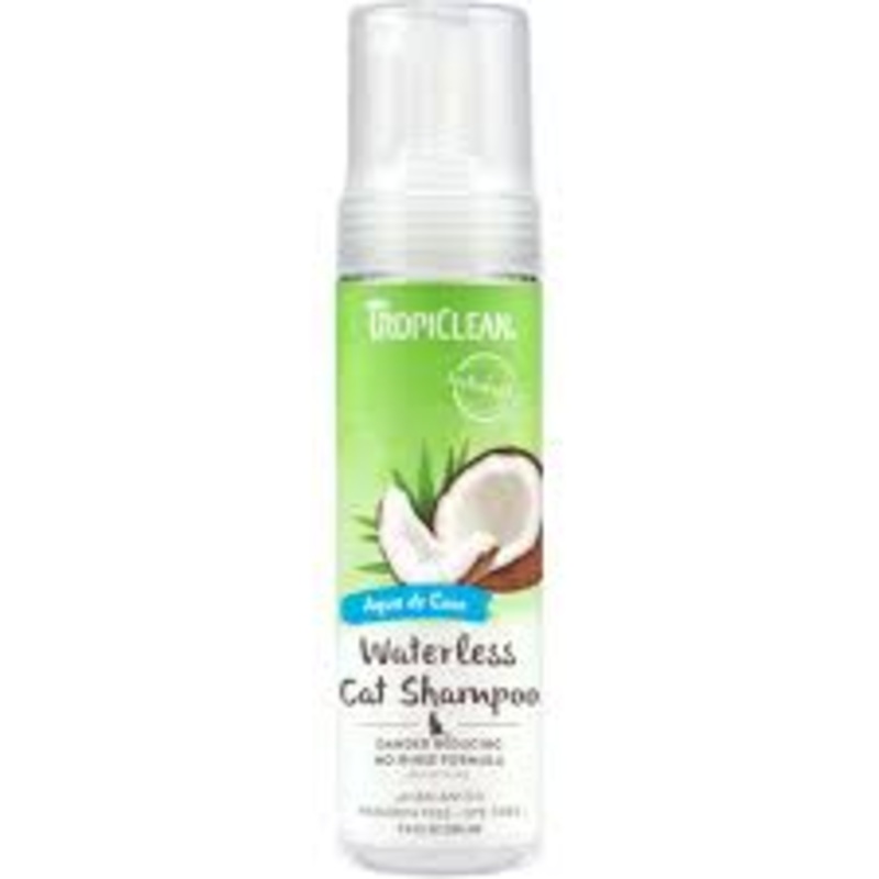 TropiClean Dander Reducing Waterless Cat Shampoo 220ml
