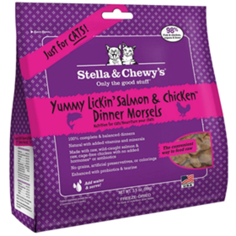 Stella & Chewys Yummy Lickin’ Salmon & Chicken 3.5 oz.